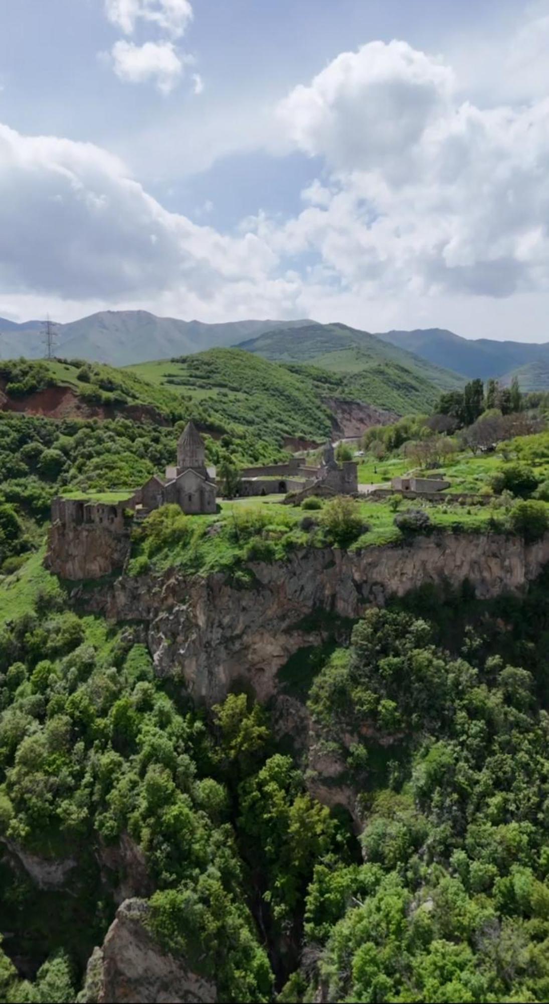 Bed and Breakfast Alexmila Tatev Exteriér fotografie